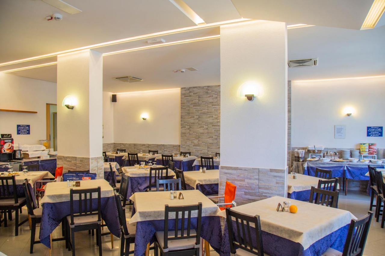 Hotel Maris Stella 리치오네 외부 사진